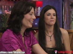 India Summer and Zoey Holloway: Scissoring MILFs